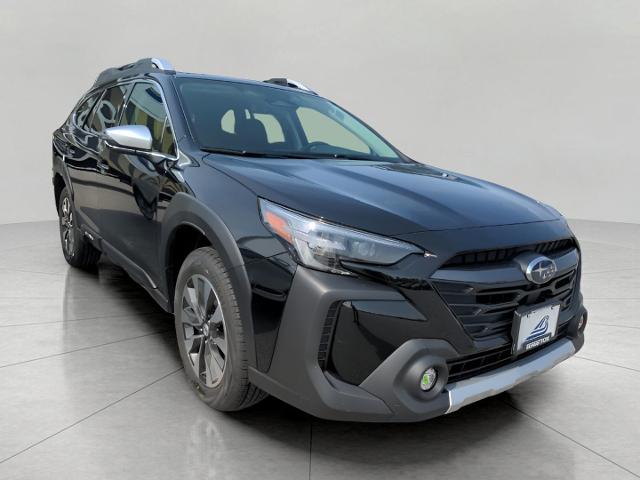 2025 Subaru Outback Vehicle Photo in Green Bay, WI 54304