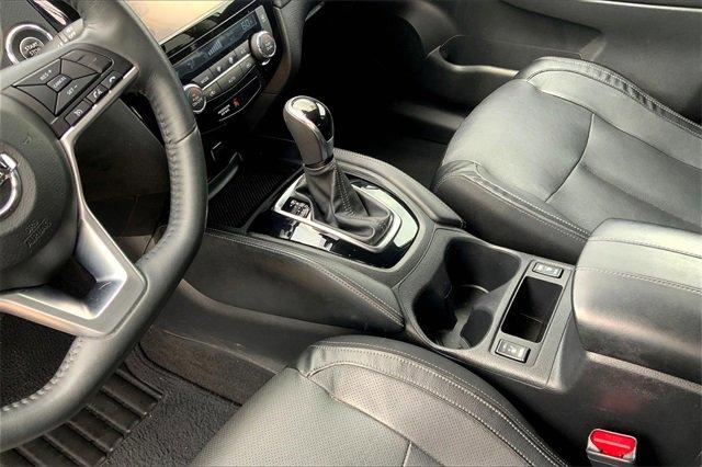 2017 Nissan Rogue Vehicle Photo in TOPEKA, KS 66609-0000
