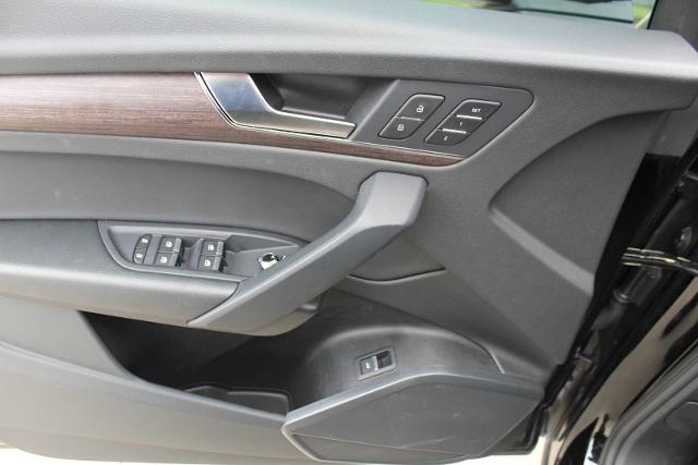 2024 Audi Q5 Vehicle Photo in HOUSTON, TX 77090