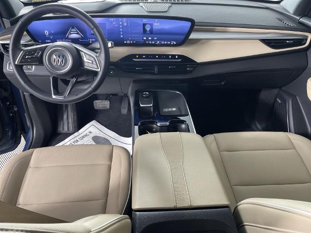 2025 Buick Enclave Vehicle Photo in GILBERT, AZ 85297-0402