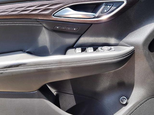 2023 Buick Envision Vehicle Photo in DENTON, TX 76210-9321