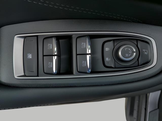 2025 Subaru Outback Vehicle Photo in Green Bay, WI 54304