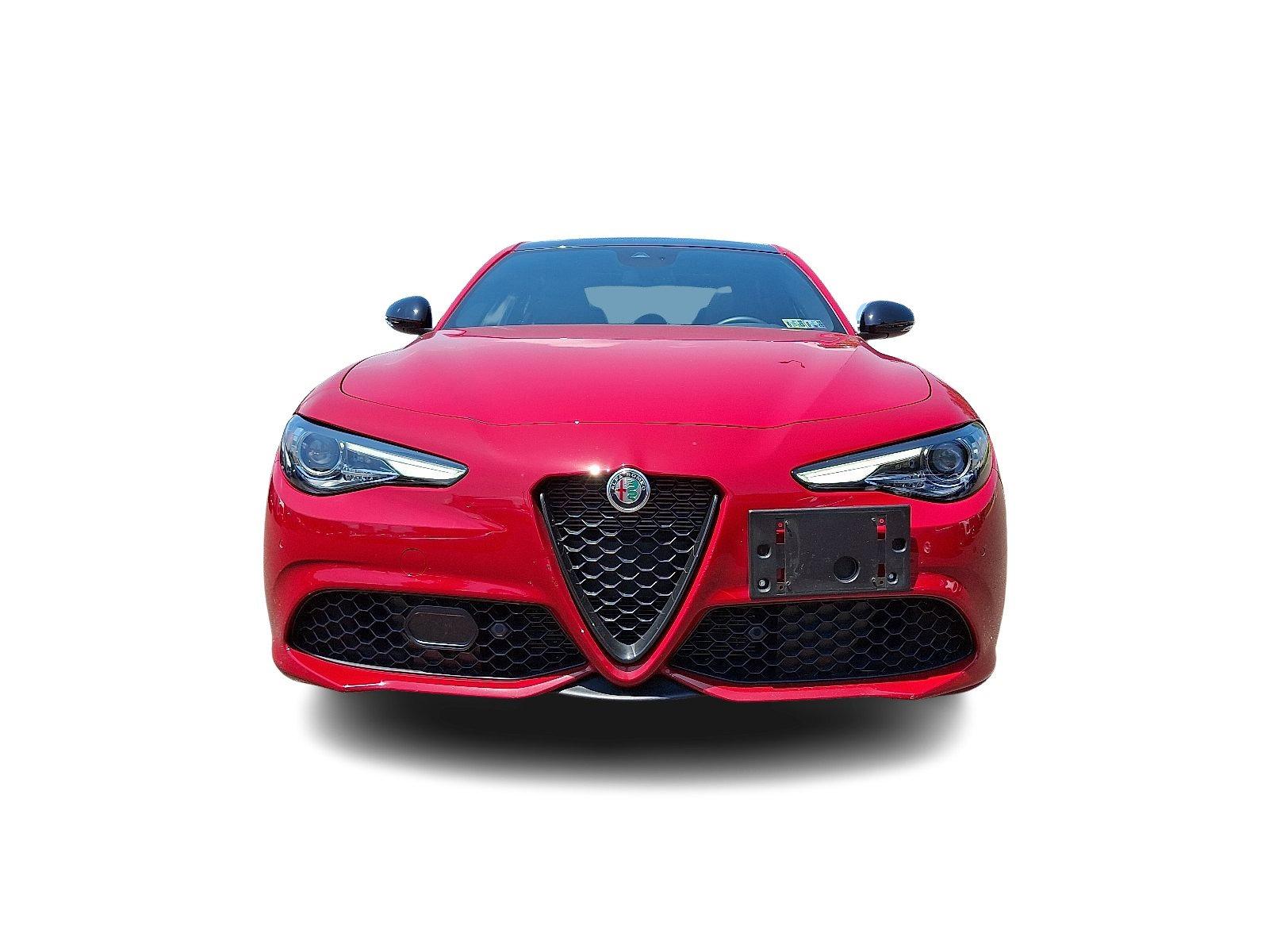 2022 Alfa Romeo Giulia Vehicle Photo in Willow Grove, PA 19090