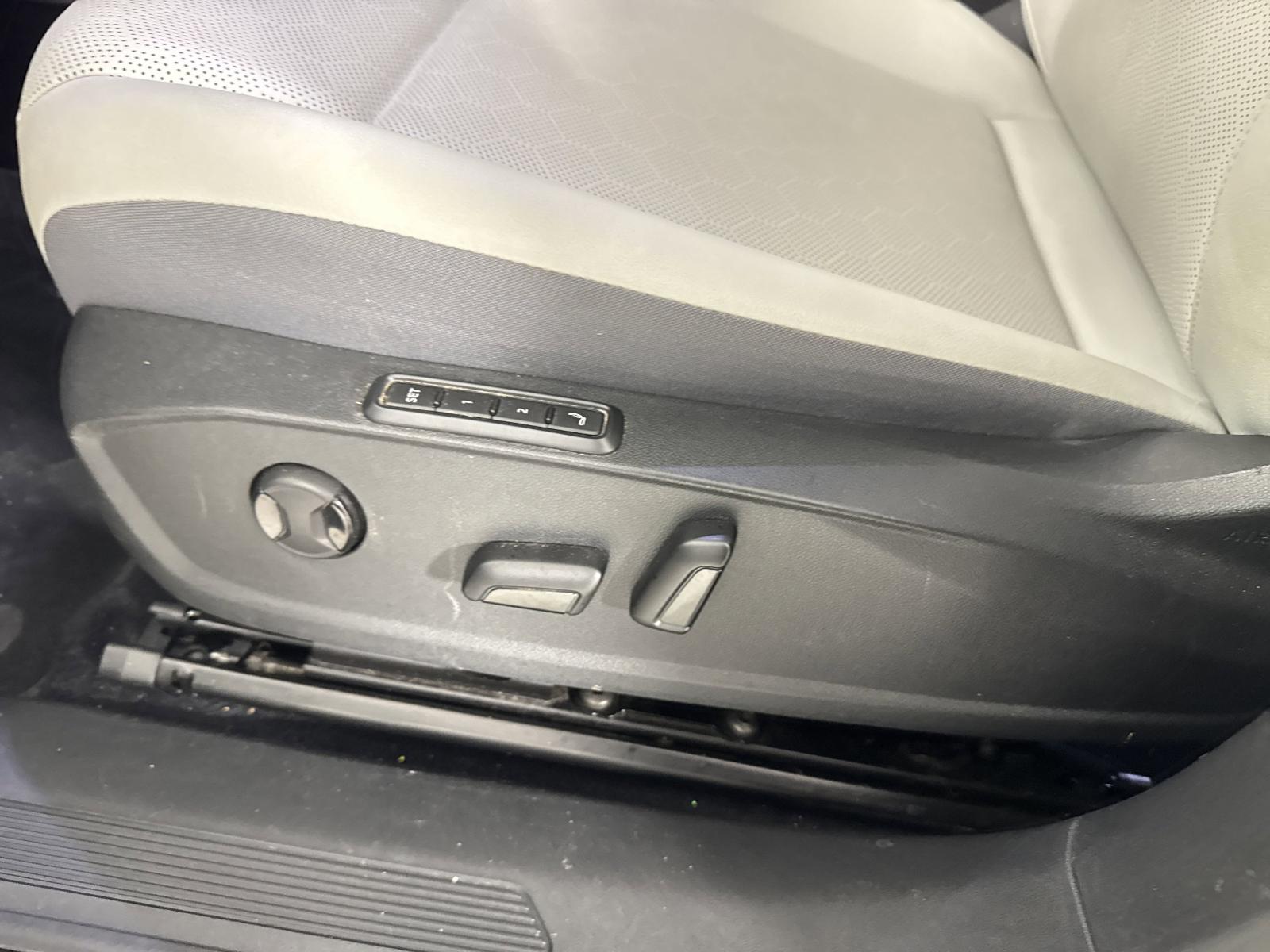 2022 Volkswagen ID.4 Vehicle Photo in Georgetown, TX 78626