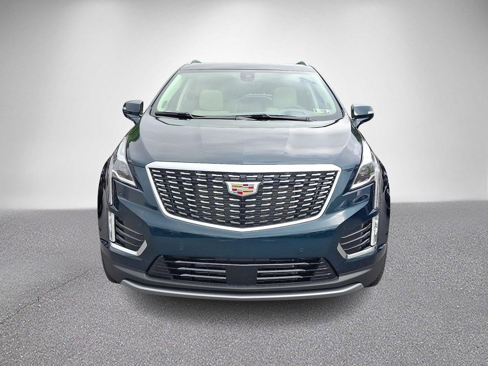 2025 Cadillac XT5 Vehicle Photo in BETHLEHEM, PA 18017-9401