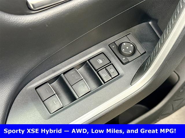 2022 Toyota RAV4 Hybrid Vehicle Photo in EVERETT, WA 98203-5662