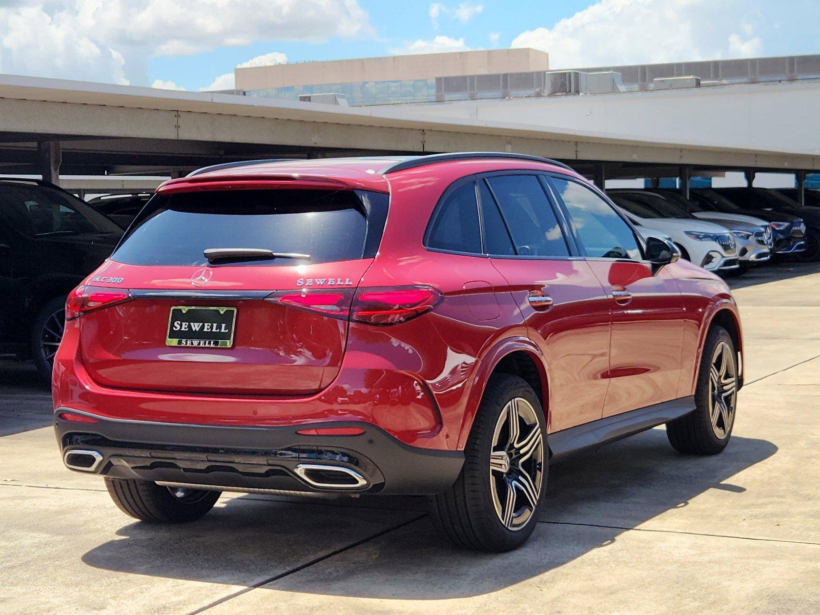 2024 Mercedes-Benz GLC Vehicle Photo in HOUSTON, TX 77079