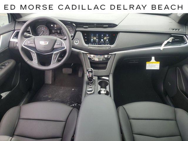 2024 Cadillac XT5 Vehicle Photo in DELRAY BEACH, FL 33483-3294