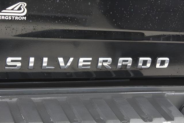 2016 Chevrolet Silverado 1500 Vehicle Photo in Green Bay, WI 54304