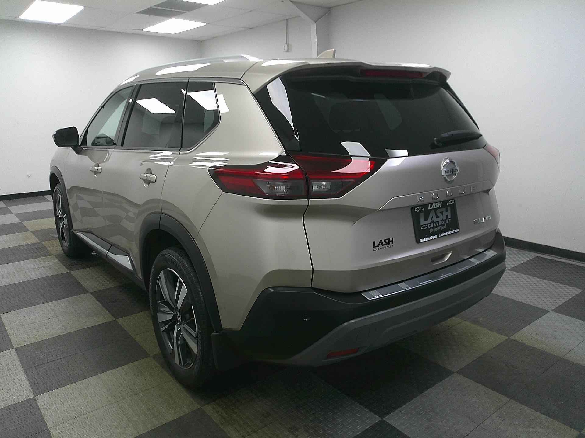 Used 2021 Nissan Rogue SL with VIN JN8AT3CB2MW231676 for sale in Johnstown, OH