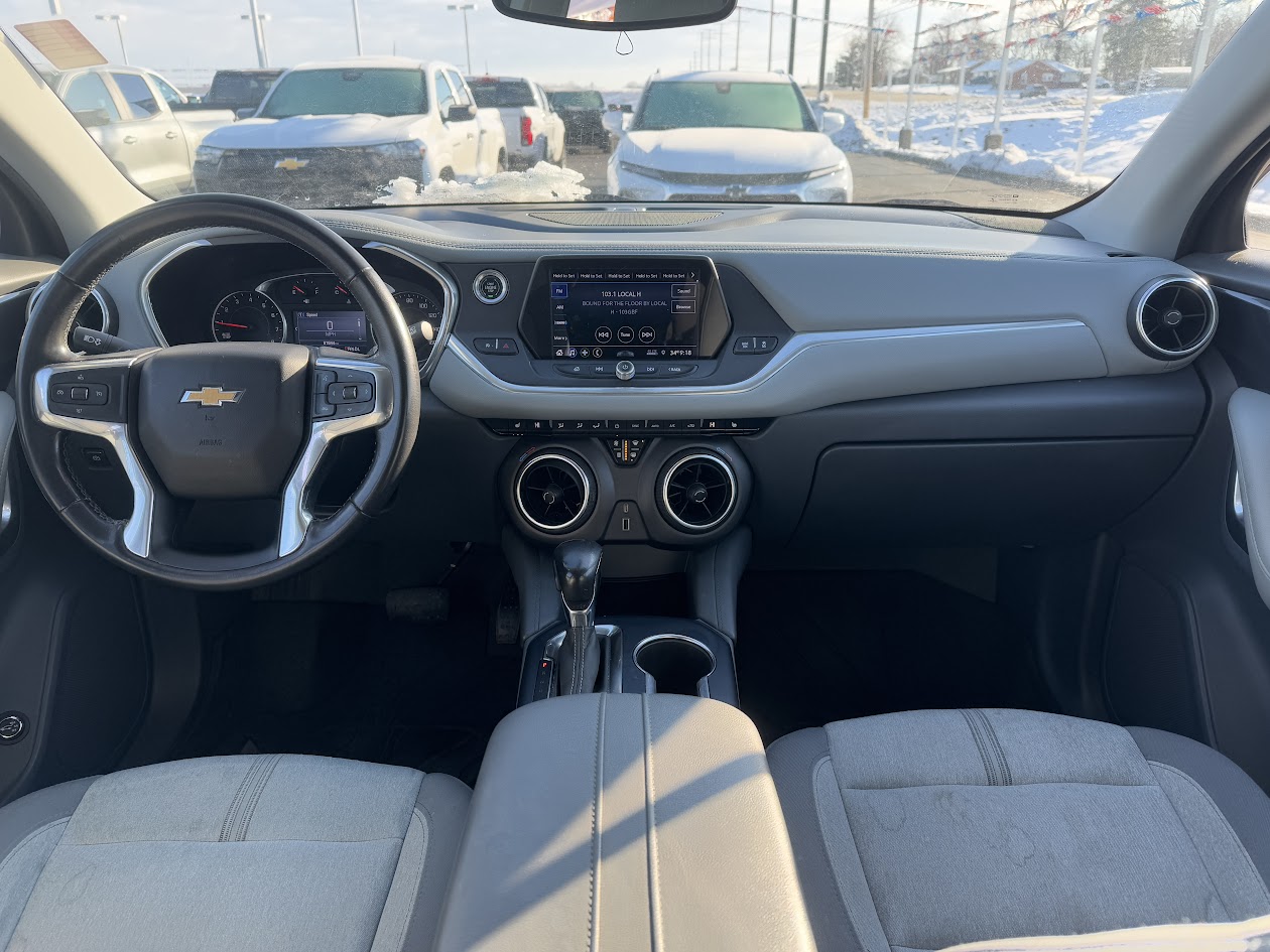 2020 Chevrolet Blazer Vehicle Photo in BOONVILLE, IN 47601-9633