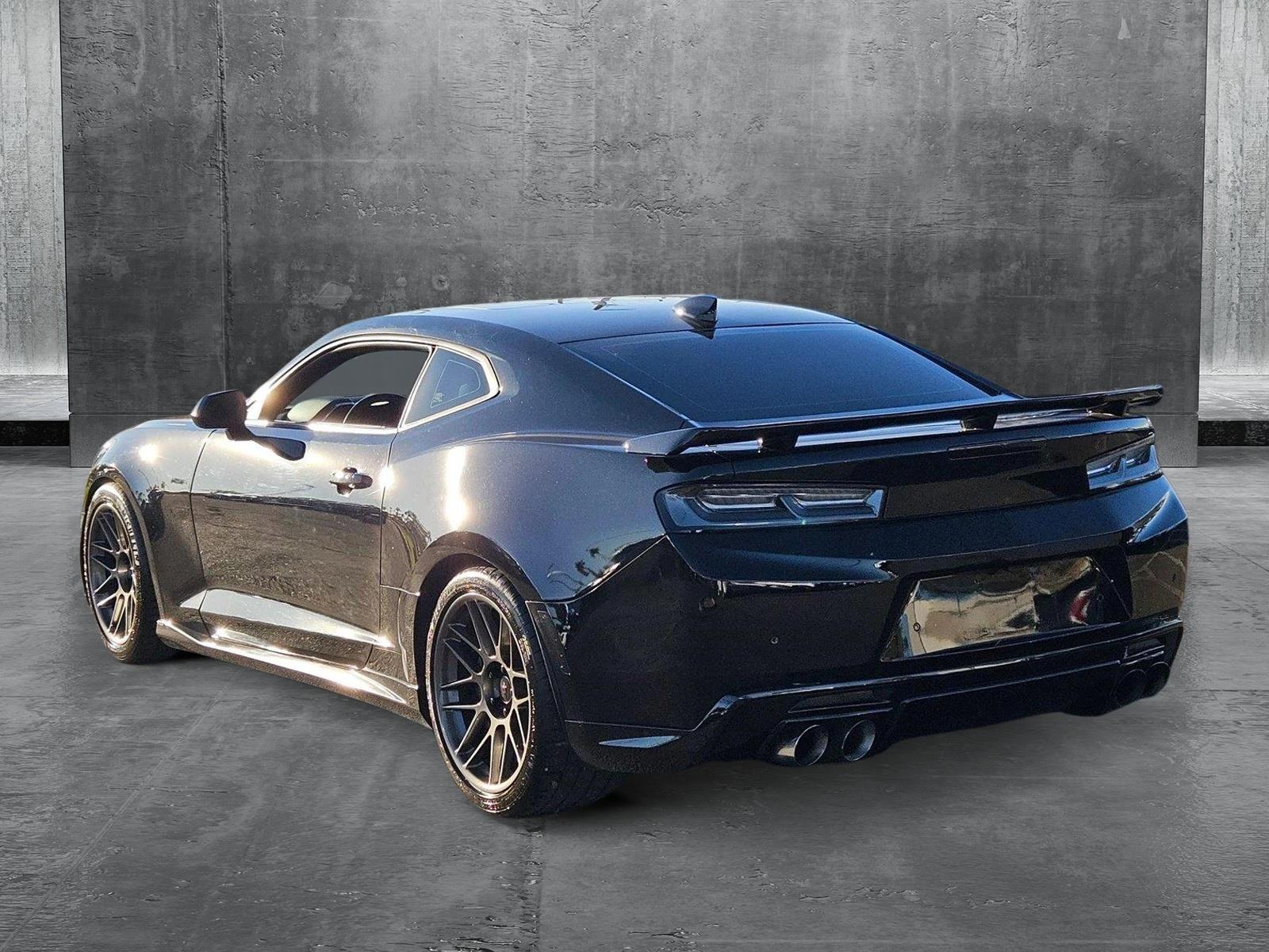 2018 Chevrolet Camaro Vehicle Photo in MESA, AZ 85206-4395