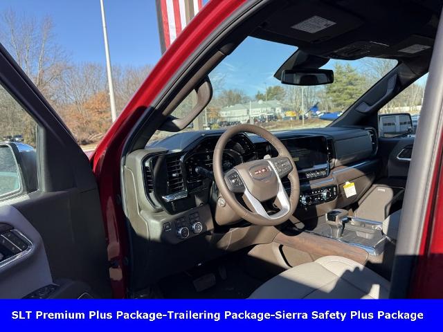 2025 GMC Sierra 1500 Vehicle Photo in CHICOPEE, MA 01020-5001