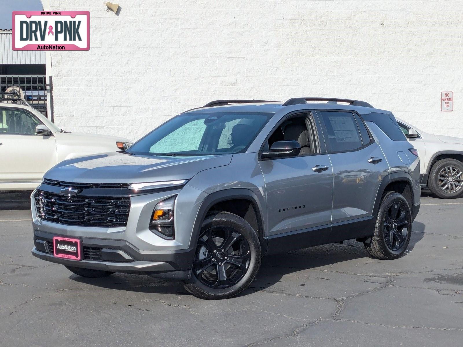 2025 Chevrolet Equinox Vehicle Photo in VALENCIA, CA 91355-1705