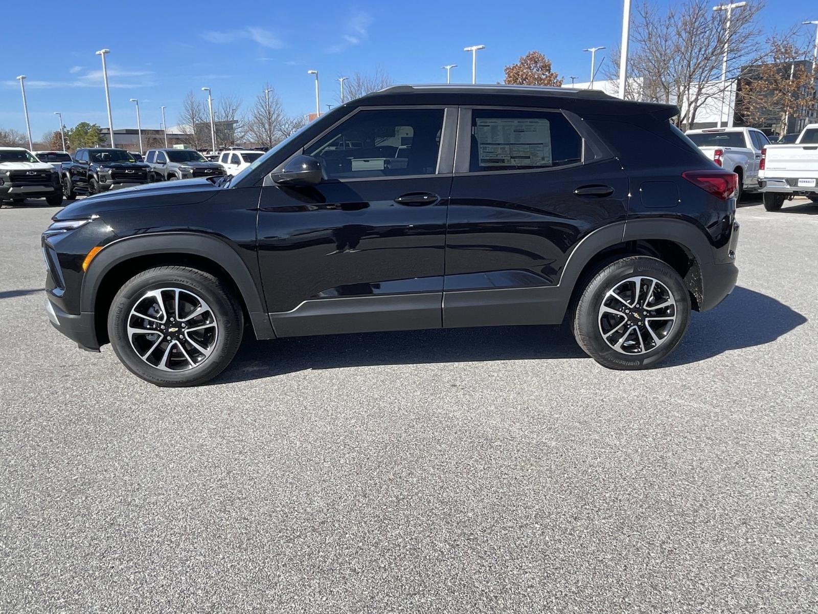 2025 Chevrolet Trailblazer Vehicle Photo in BENTONVILLE, AR 72712-4322