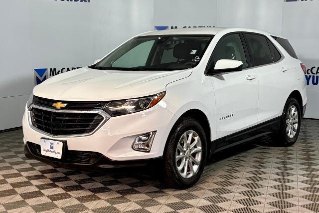 Used 2020 Chevrolet Equinox LT with VIN 2GNAXJEV7L6198895 for sale in Kansas City