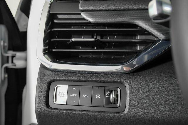 2025 GMC Acadia Vehicle Photo in PUYALLUP, WA 98371-4149