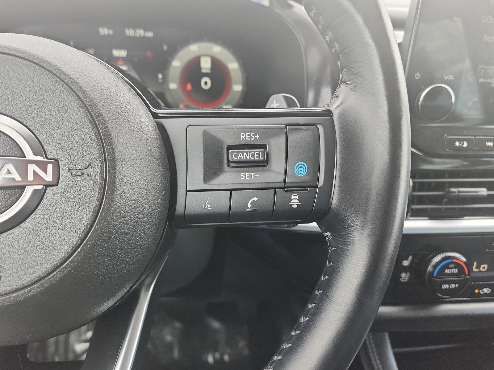 2023 Nissan Pathfinder Vehicle Photo in Albuquerque, NM 87110