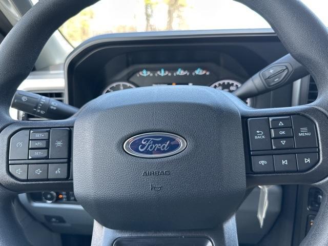 2025 Ford Super Duty F-550 DRW Vehicle Photo in Webster, MA 01570-1415