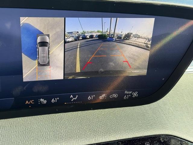 2025 Buick Enclave Vehicle Photo in COLUMBIA, MO 65203-3903