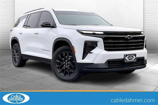2024 Chevrolet Traverse Vehicle Photo in INDEPENDENCE, MO 64055-1314