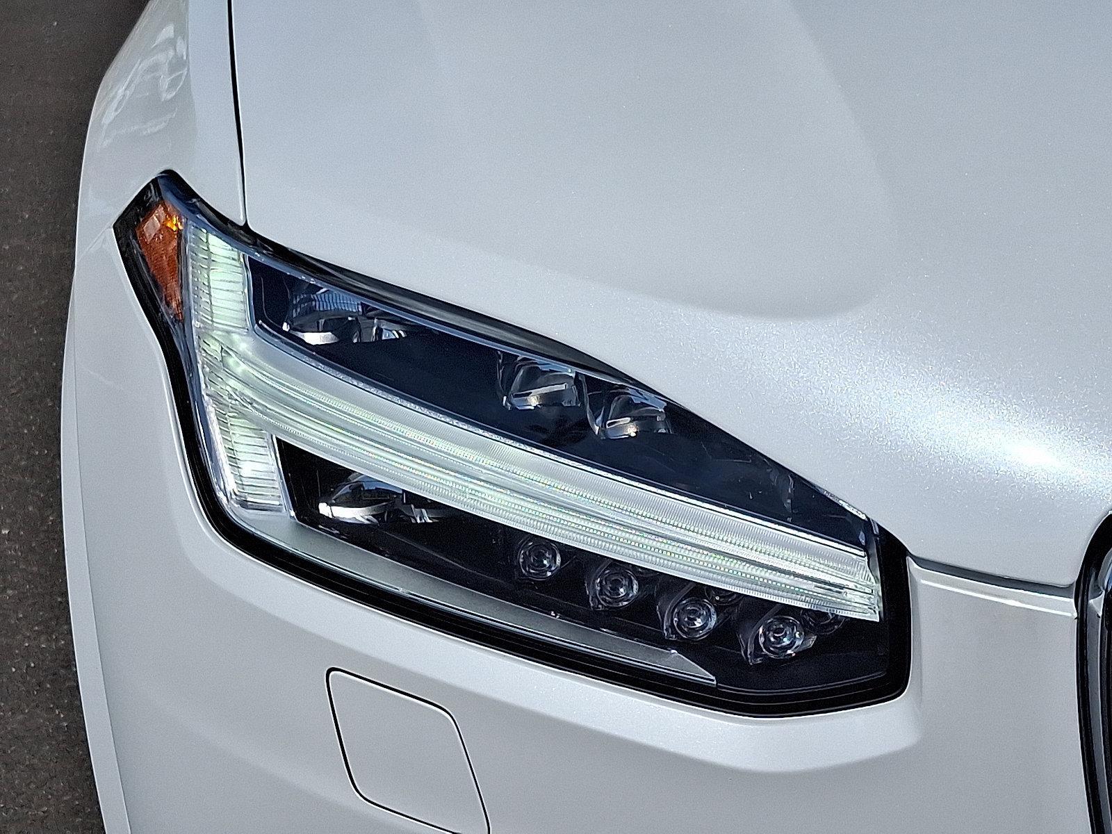 2022 Volvo XC90 Vehicle Photo in Trevose, PA 19053