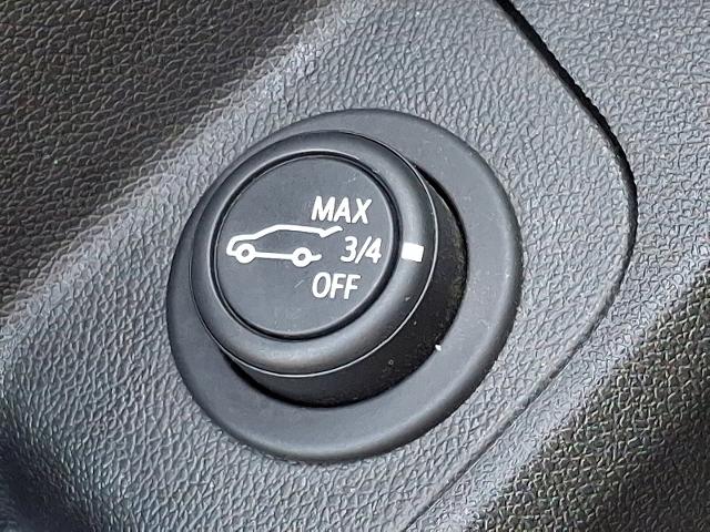 2023 GMC Terrain Vehicle Photo in TREVOSE, PA 19053-4984