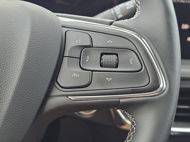 2025 Buick Encore GX Vehicle Photo in Pleasant Hills, PA 15236