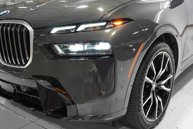 2024 BMW X7 M60i Vehicle Photo in GRAPEVINE, TX 76051