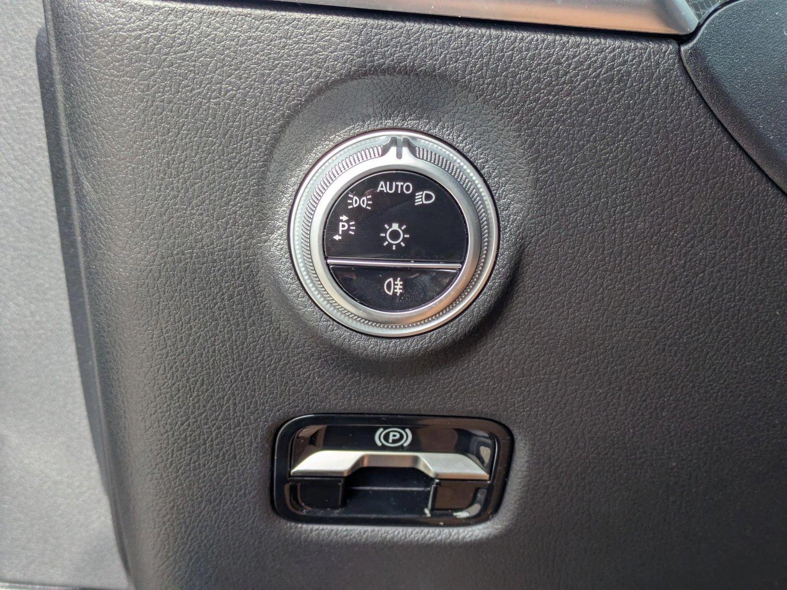 2025 Mercedes-Benz C-Class Vehicle Photo in Sarasota, FL 34231