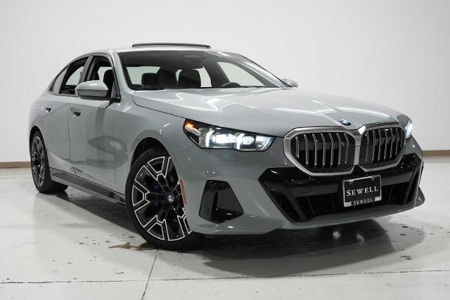 2024 BMW 530i Vehicle Photo in GRAPEVINE, TX 76051