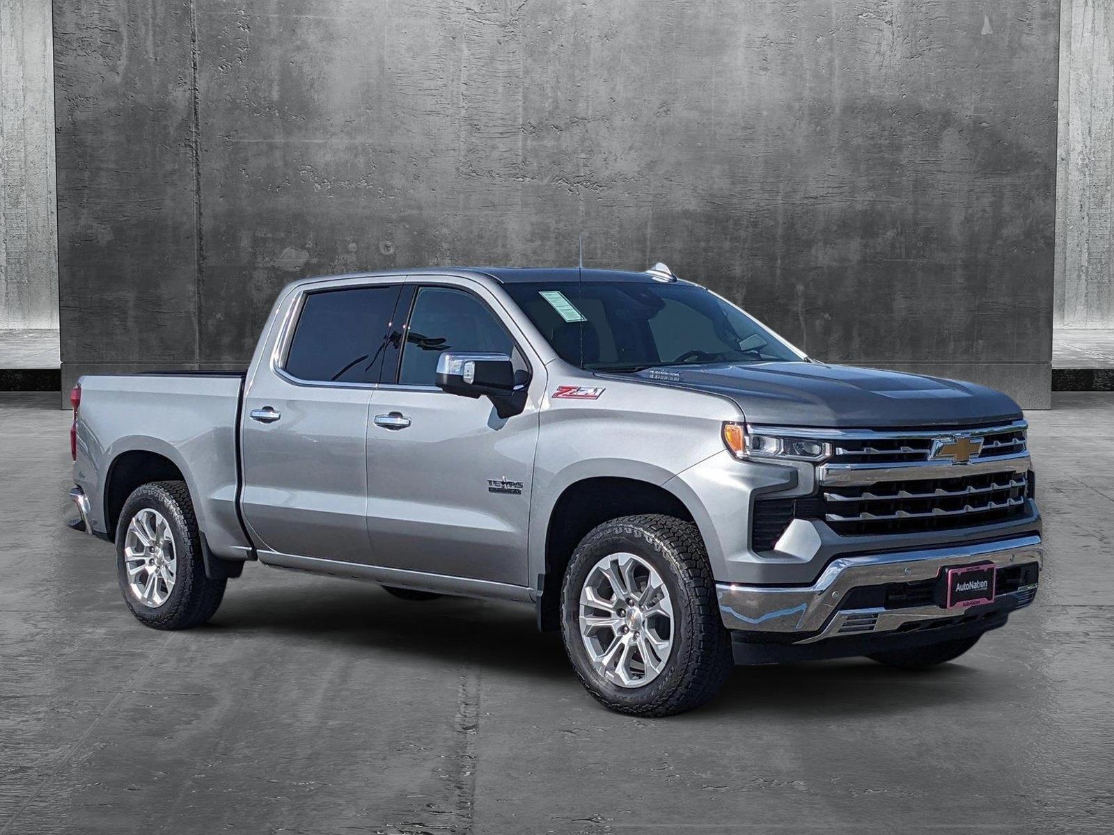 2025 Chevrolet Silverado 1500 Vehicle Photo in HOUSTON, TX 77034-5009