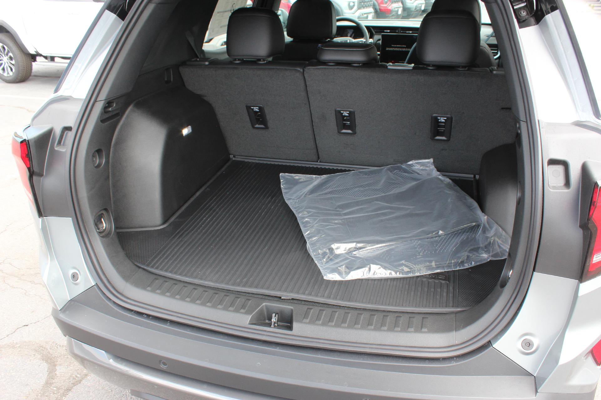 2026 GMC Terrain Vehicle Photo in AURORA, CO 80012-4011