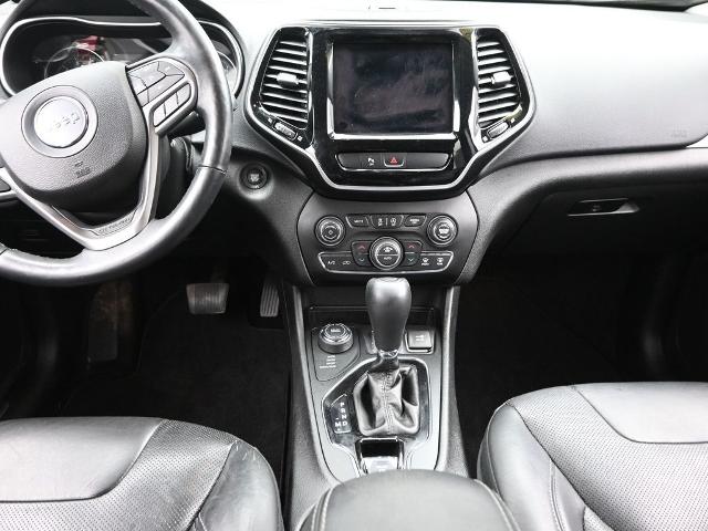 2019 Jeep Cherokee Vehicle Photo in Cedar Rapids, IA 52402