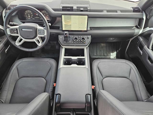 2025 Defender Vehicle Photo in AUSTIN, TX 78717