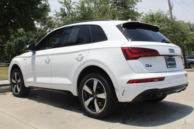 2024 Audi Q5 Vehicle Photo in HOUSTON, TX 77090