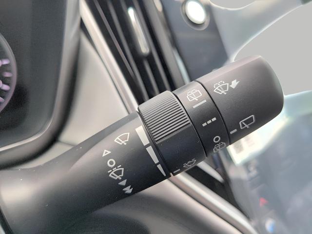 2025 Subaru Outback Vehicle Photo in Green Bay, WI 54304
