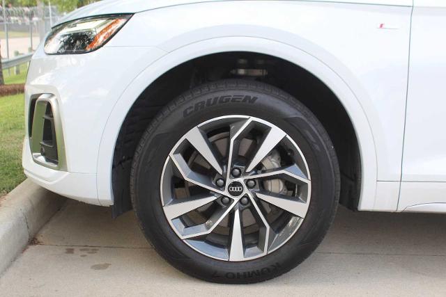 2022 Audi Q5 Vehicle Photo in HOUSTON, TX 77090