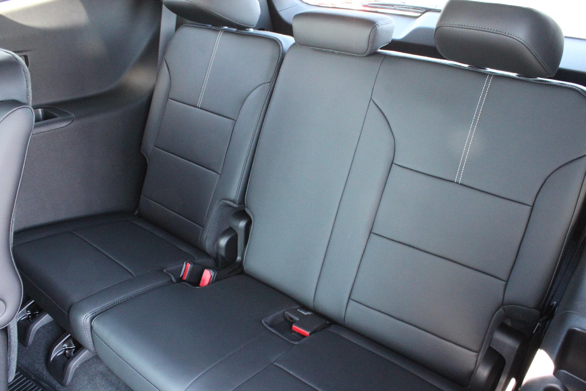 2025 GMC Acadia Vehicle Photo in AURORA, CO 80012-4011