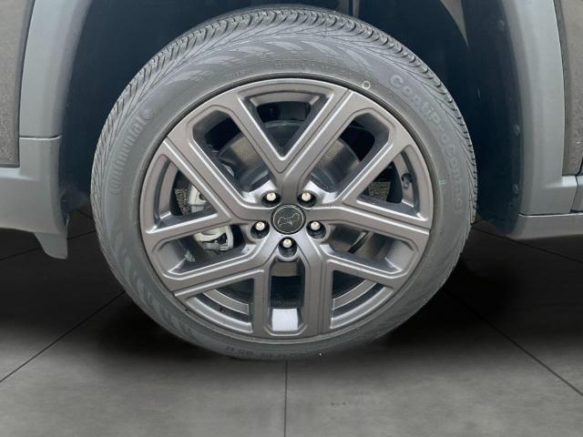 2025 Jeep Compass Vehicle Photo in Kaukauna, WI 54130
