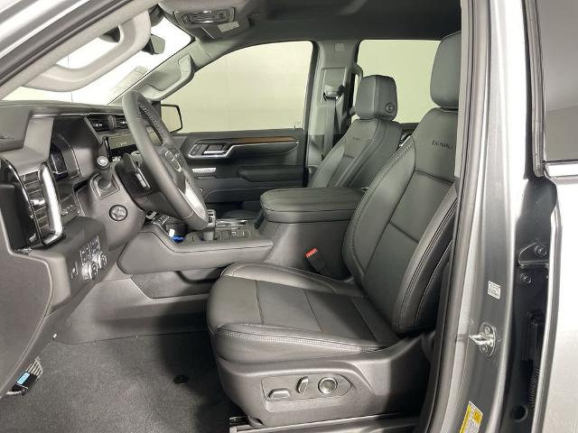 2025 GMC Sierra 1500 Vehicle Photo in GILBERT, AZ 85297-0402