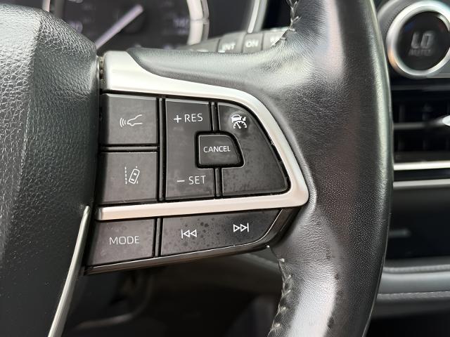 2022 Toyota Highlander Vehicle Photo in MIDDLETON, WI 53562-1492