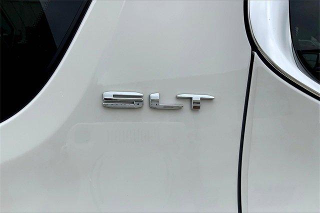 2023 GMC Acadia Vehicle Photo in TOPEKA, KS 66609-0000
