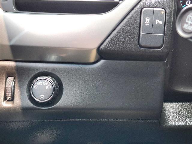 2019 Chevrolet Tahoe Vehicle Photo in DENTON, TX 76210-9321