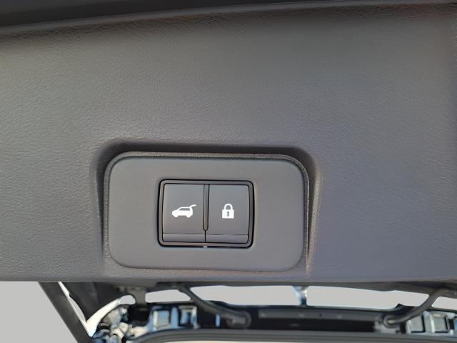 2025 Nissan Rogue Vehicle Photo in Oshkosh, WI 54904