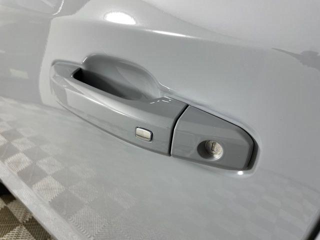 2025 Chevrolet Silverado 1500 Vehicle Photo in PHOENIX, AZ 85014-3381