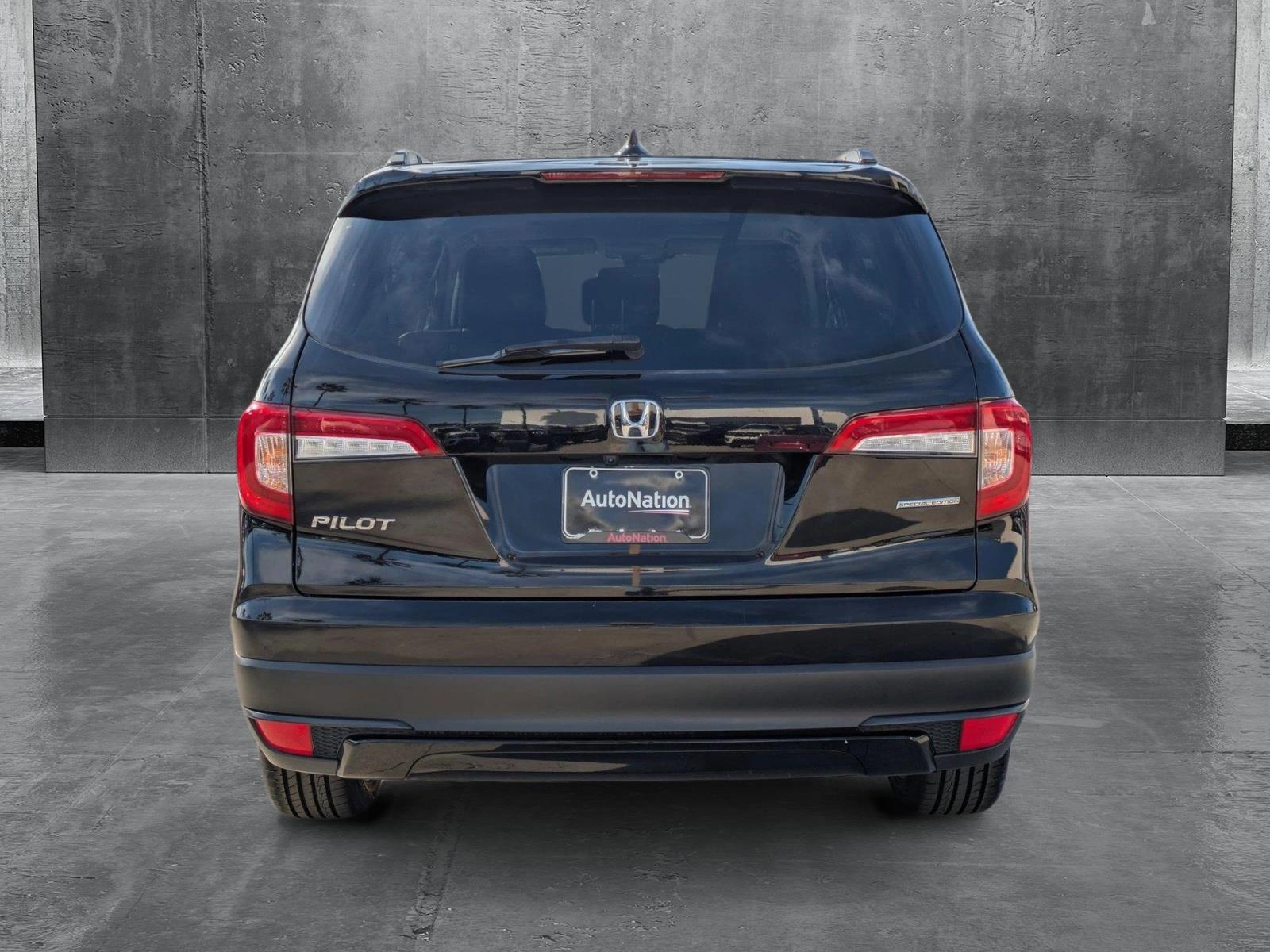 2022 Honda Pilot Vehicle Photo in Tustin, CA 92782