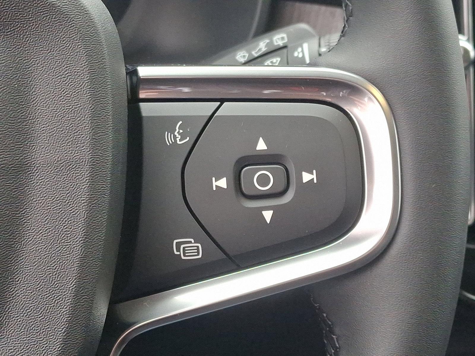 2025 Volvo XC40 Vehicle Photo in Trevose, PA 19053