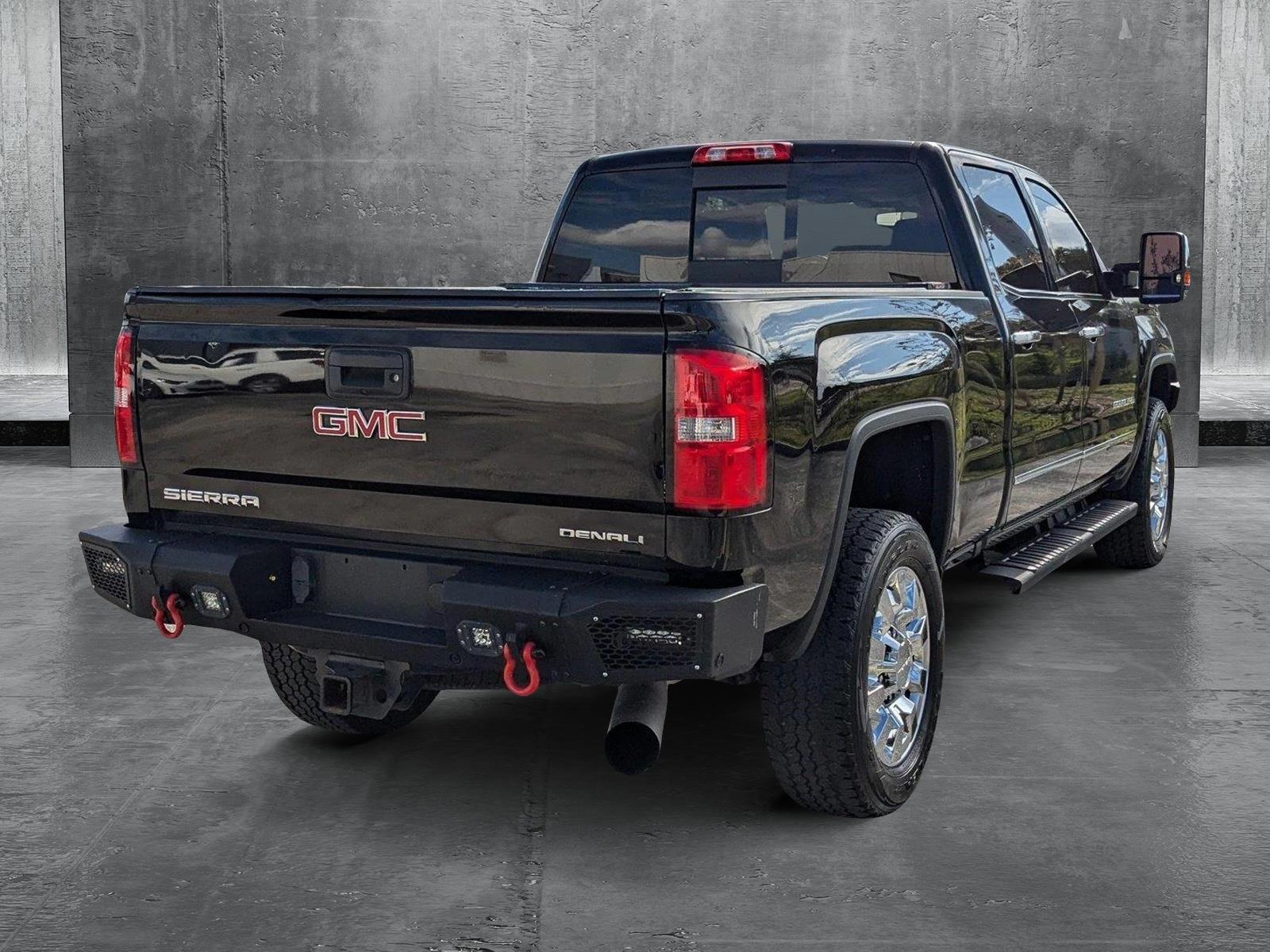 2018 GMC Sierra 2500 HD Vehicle Photo in Miami, FL 33015