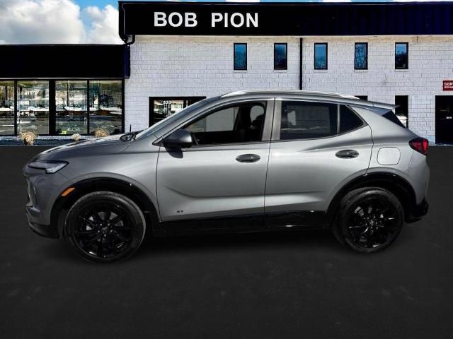 2025 Buick Encore GX Vehicle Photo in CHICOPEE, MA 01020-5001